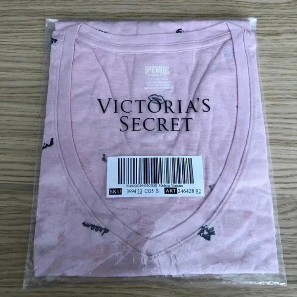 🆕PINK PERFECT V-NECK TEE S🆕 - Picture 3 of 4